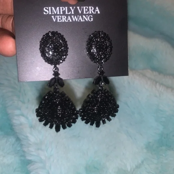 VERA WANG GOTH BLACK/BLACK CRYSTAL DANGLE LONG EARRINGS**NEW - Picture 5 of 5